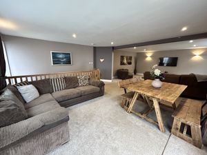 Photo 8- click for photo gallery